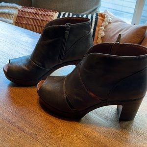 Dansko Heels/Bootie